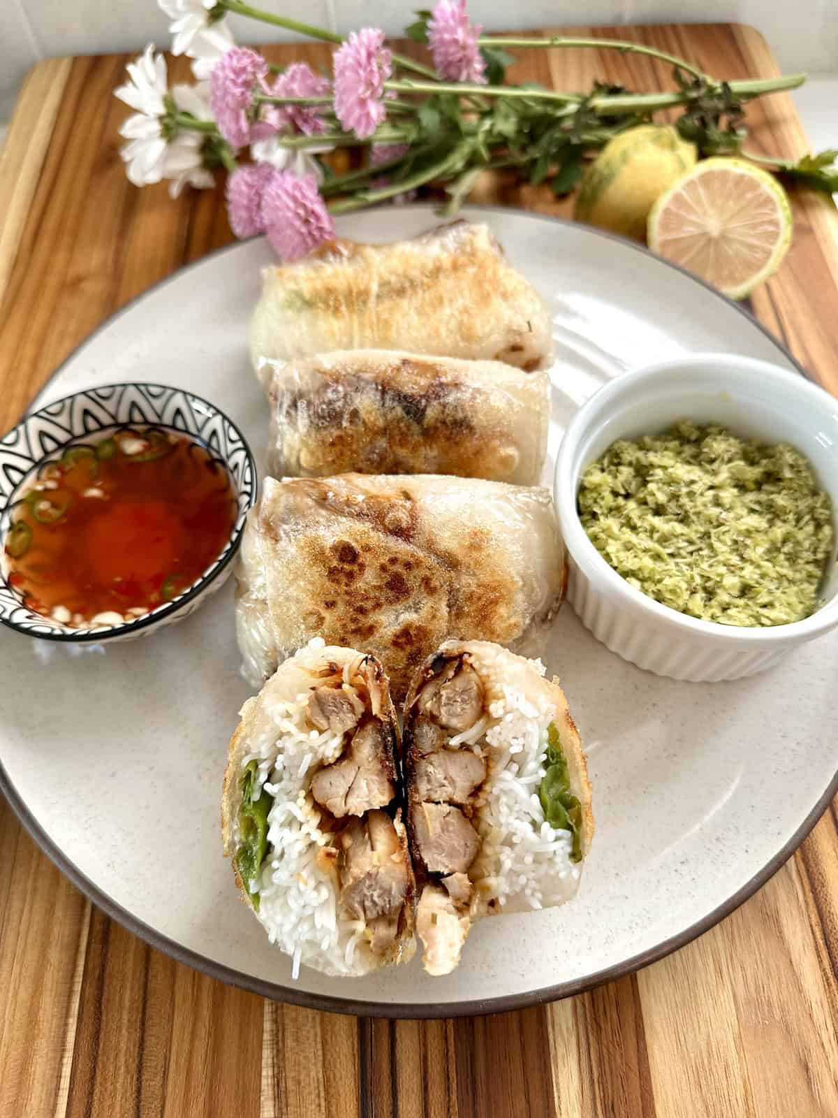 Lemongrass Chicken in Crispy Rice Paper