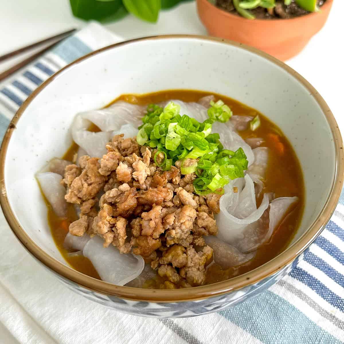Japanese Curry Rice Paper Noodles Featured