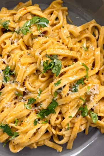 Garlic butter noodles in a bowl main view